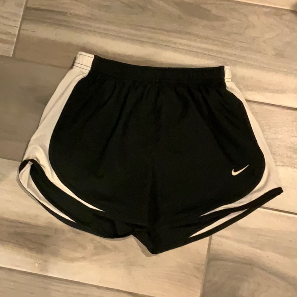 Nike air fit shorts